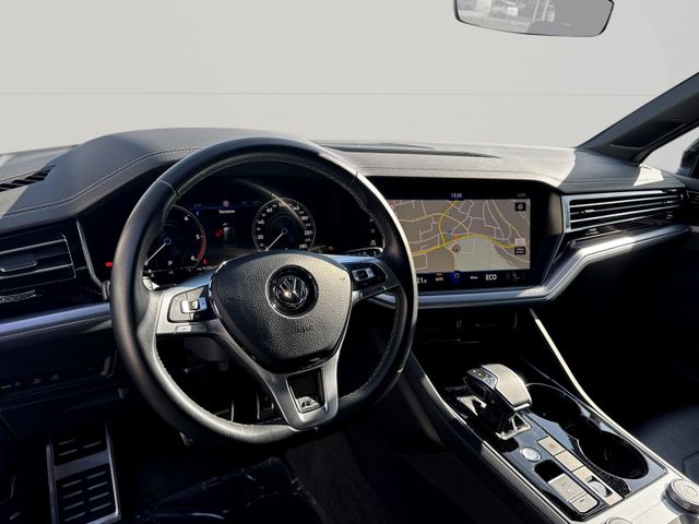 Volkswagen Touareg 3.0 TDI R-Line +ACC+AHK+DAB+HUD+Sthzg+Ma