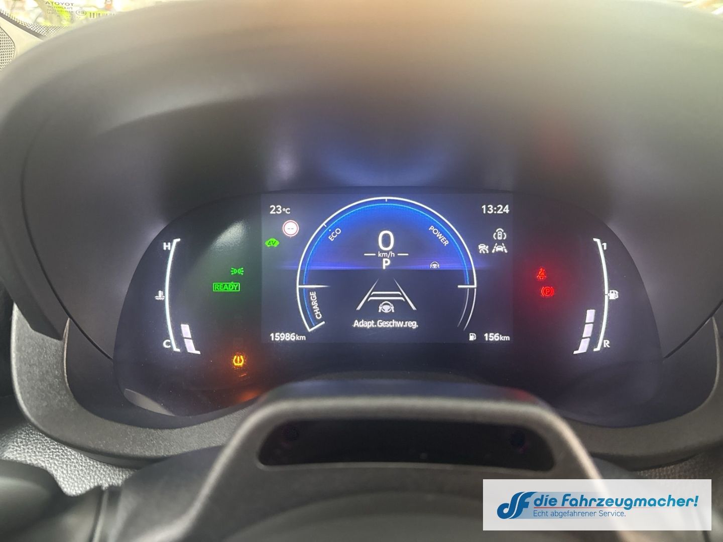 Fahrzeugabbildung Toyota Yaris Cross Hybrid FWD Comfort ACC DAB Spurhalte