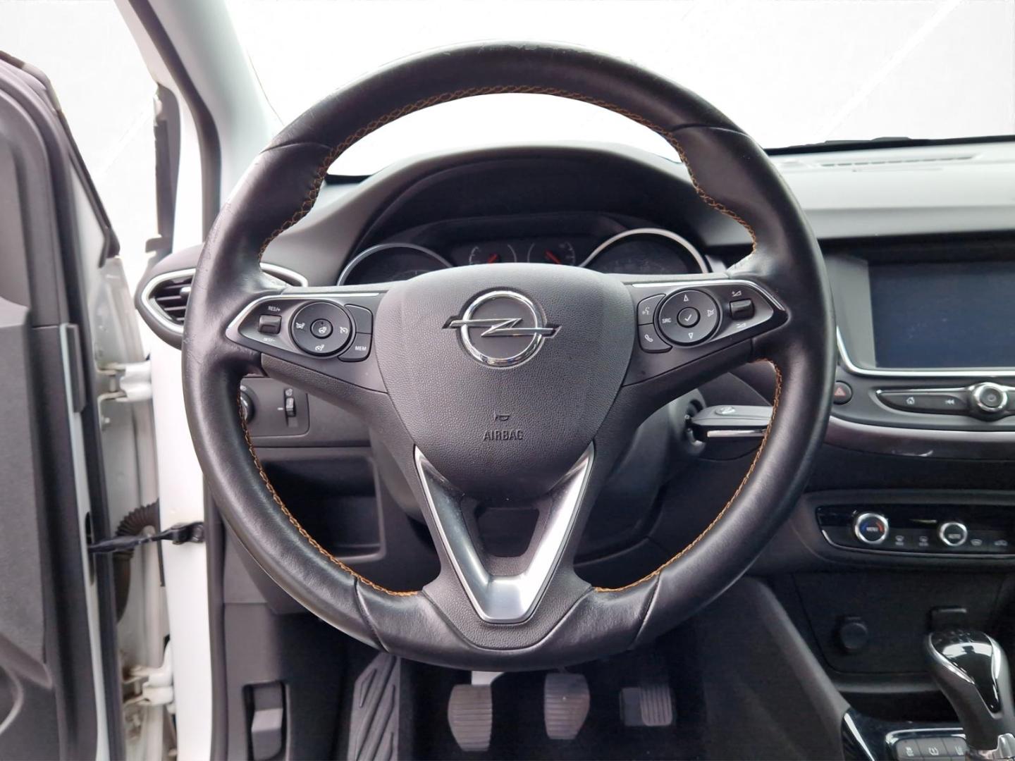 Opel Crossland X 1.2 Turbo Innovation AHK PDC SHZ Kam