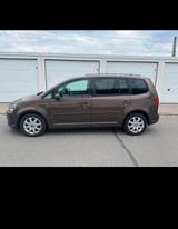Volkswagen VW Touran 2.0 TDI Motor  Diesel 140 PS- Au... - Volkswagen Touran: Motor