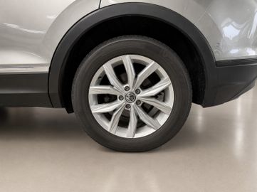 Volkswagen Tiguan - 9