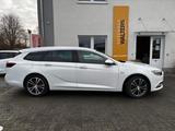 Opel Insignia B Sports Tourer Innovation = Automatik - Opel Insignia mit Diesel-Antrieb: Kombi