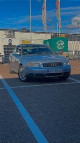 Audi A4 1.8 T - - Audi A4 aus 2001: 1.8