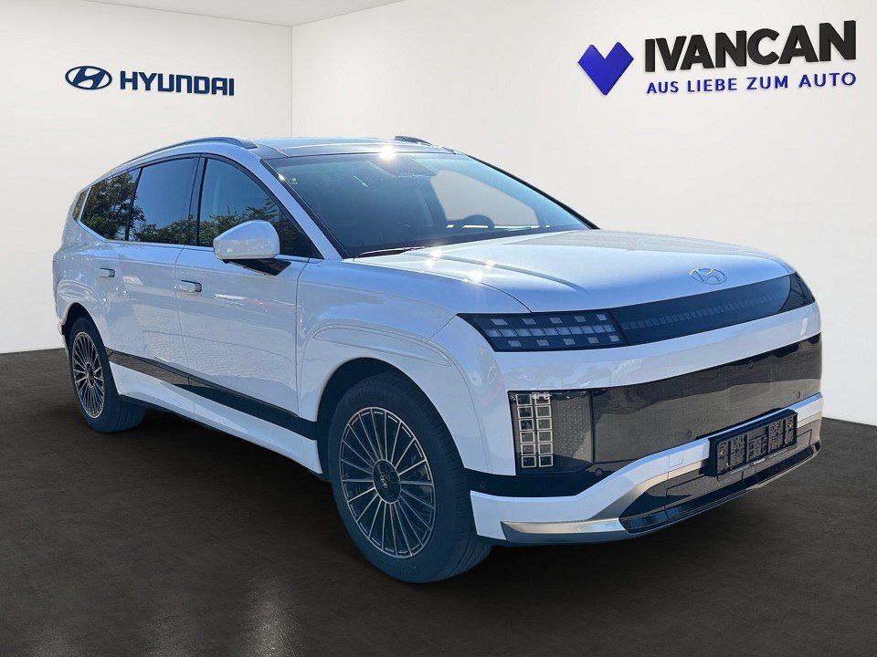 Fahrzeugabbildung Hyundai IONIQ 9 6-Sitzer 110kWh 307PS AWD UNIQ