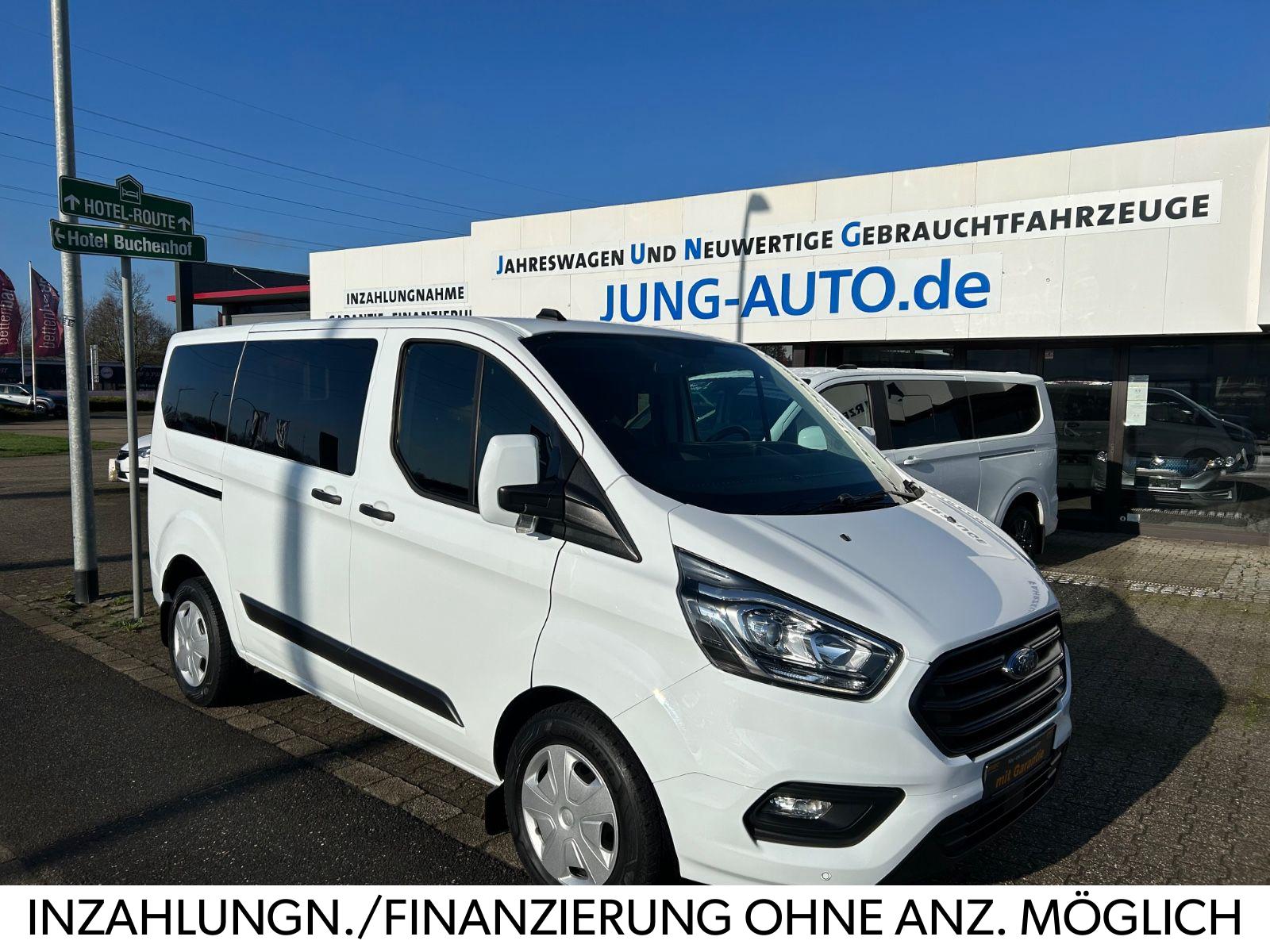 Ford Transit Custom Automatik 9-Sitzer