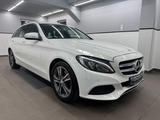 Mercedes-Benz C 220T BlueTec Avantgarde AMG Line/R.Kam/Sitzhz - gebrauchte Mercedes-Benz C 220 aus dem Jahr 2015