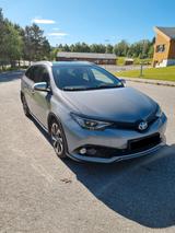 Toyota Auris Touring Sports Touring S. Hybrid 1,8-l... - Toyota Auris Touring Sports Benziner Gebrauchtwagen