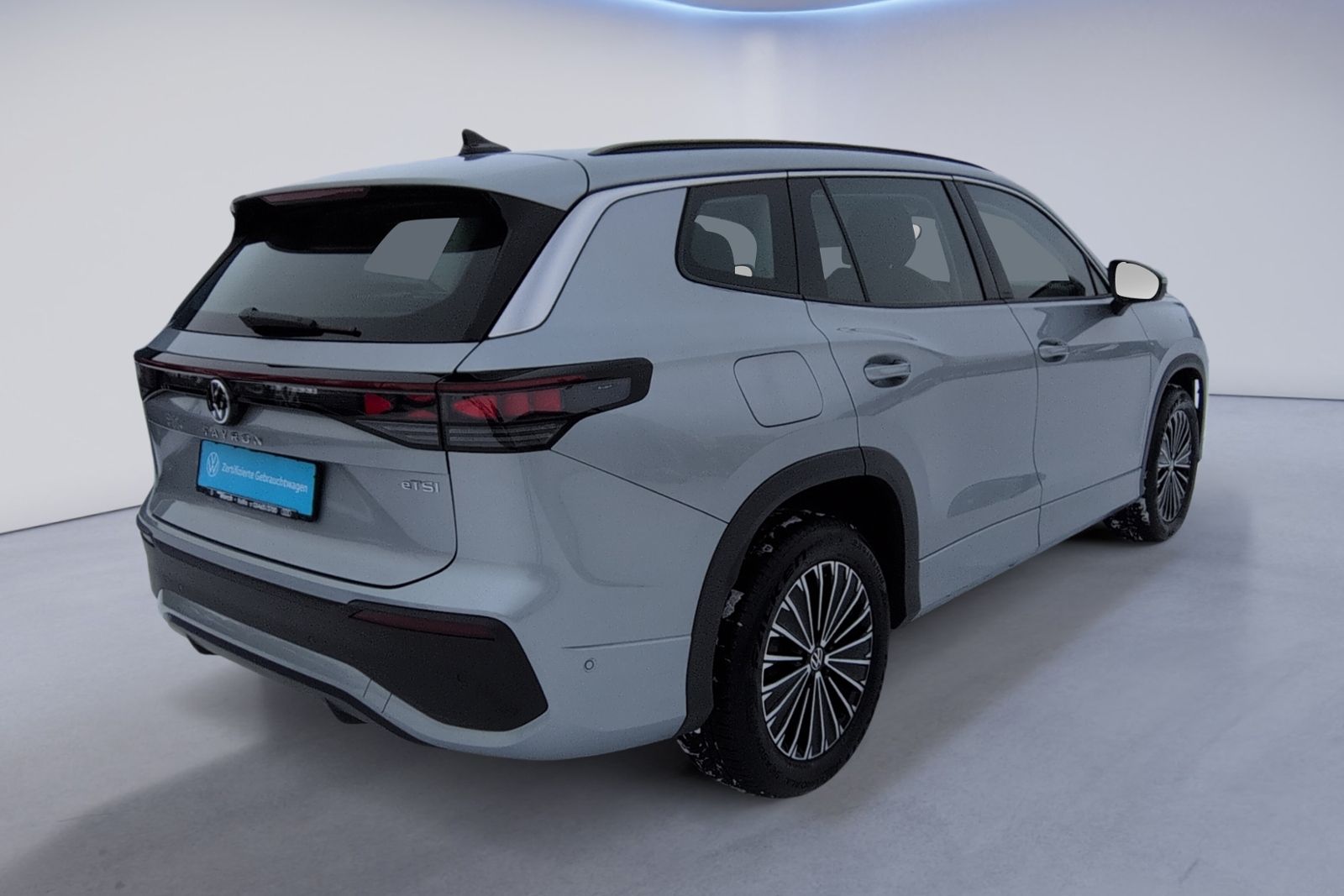 Tayron 1.5 eTSI DSG Life KAMERA+AHK+NAVI