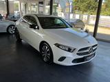 Mercedes-Benz A 180 d * Sportpaket * Sportfahrwerk - Mercedes-Benz A 180 Gebrauchtwagen in Bremen