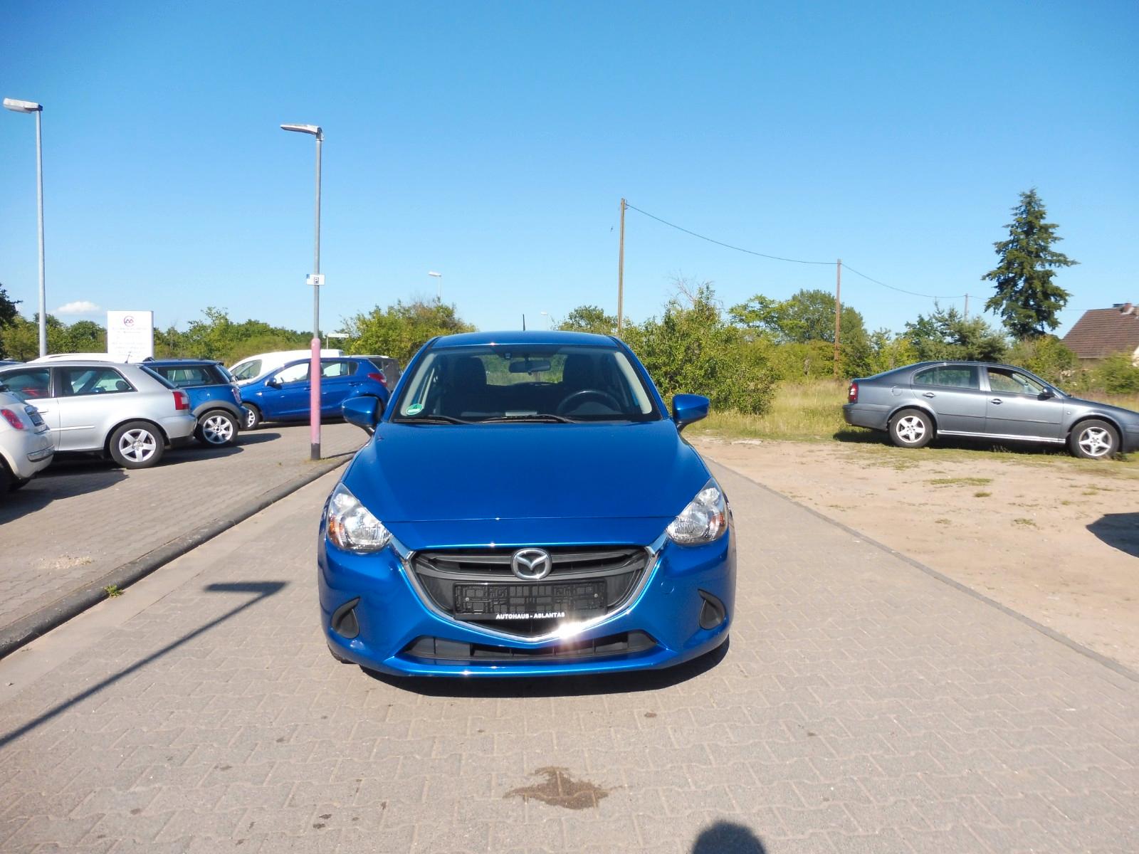 Mazda 2 Lim. Center-Line
