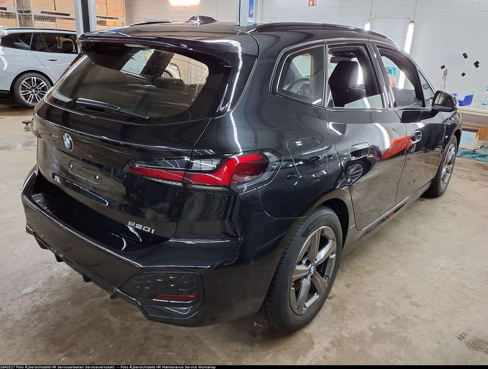 BMW 220 Active Tourer - Bild 3