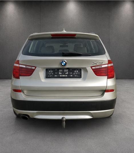 BMW X3 xDrive 20 i Automatik HUD AHK PANO Kamera