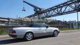 Mercedes-Benz E 300 24V 3,4 AMG - Mercedes-Benz E 300: 24v