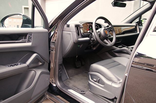 Porsche Cayenne E-Hybrid*21"RS-Spyder,Luft,Pano,BOSE,ACC