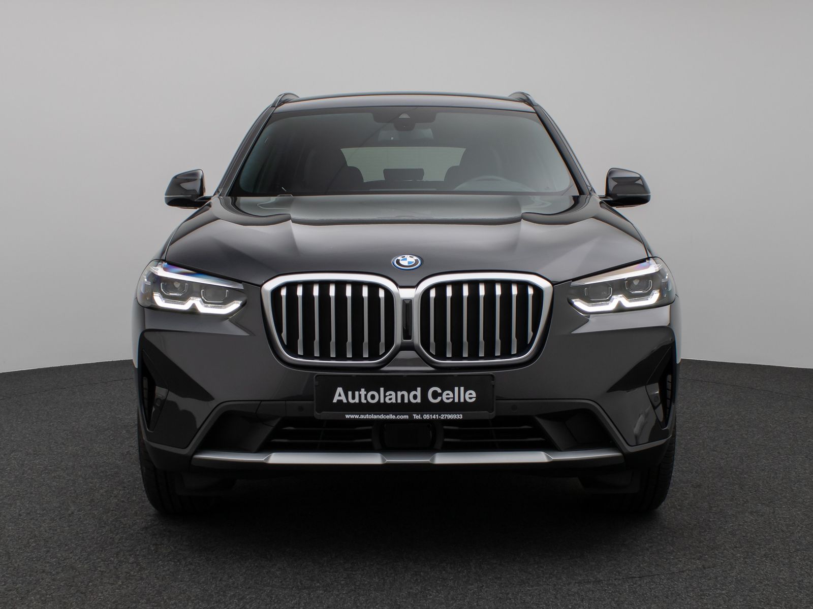 Fahrzeugabbildung BMW X3 xD30e Kamera HUD Lenkrhzg Stop&Go AHK Sport