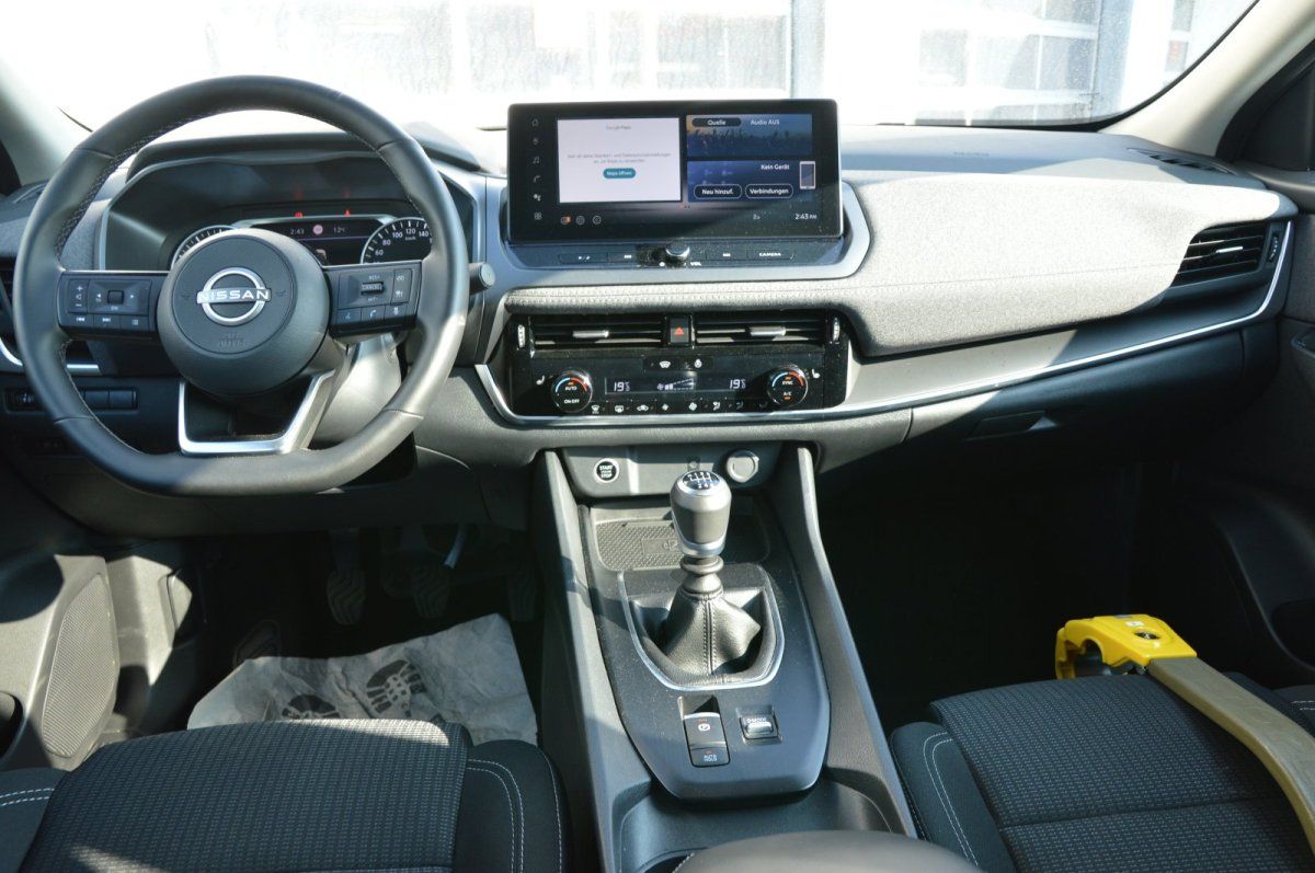 Fahrzeugabbildung Nissan Qashqai LED 360 Grad Winterpaket  Acenta