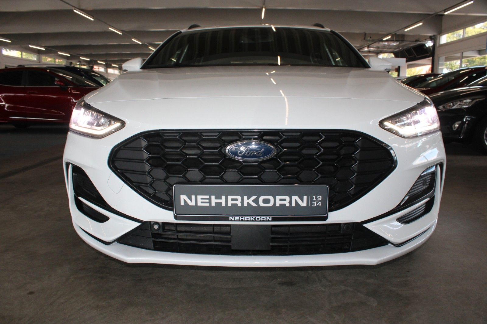 Fahrzeugabbildung Ford Focus ST-Line Aut. LED ACC BLIS WinterPaket uvm.