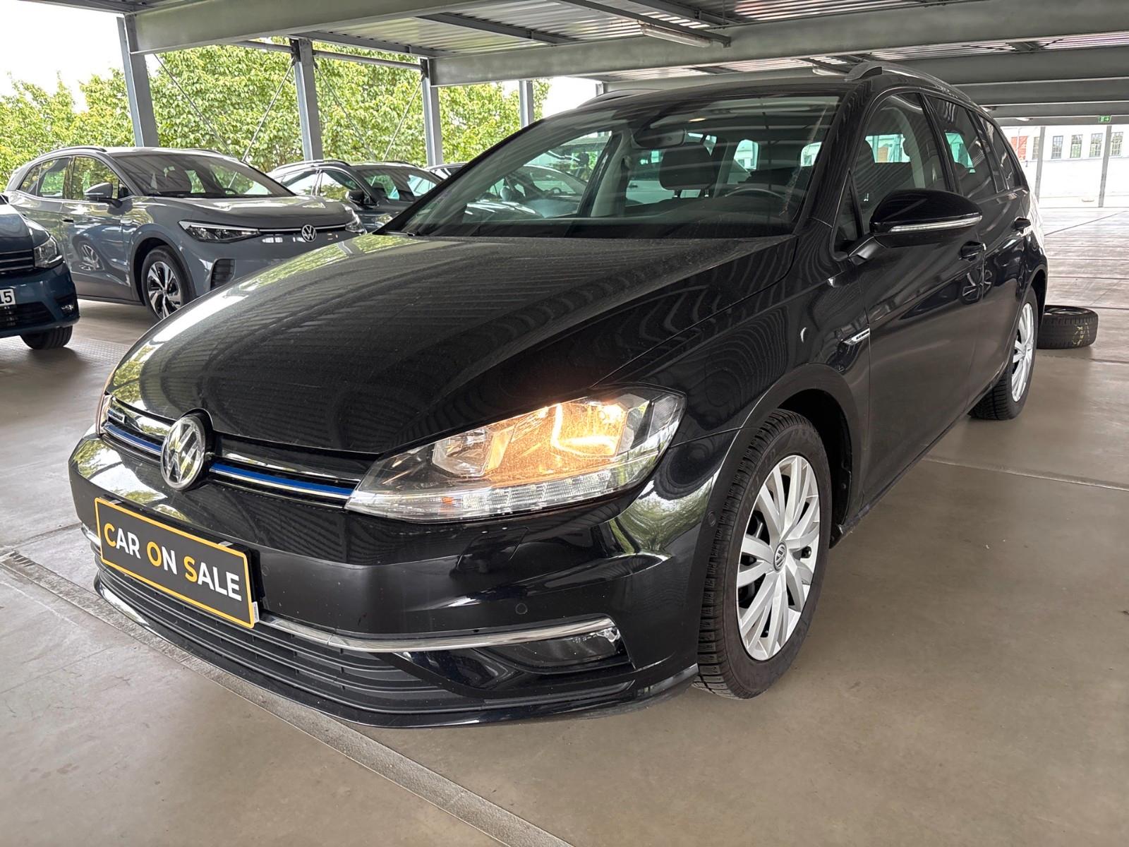 Volkswagen Golf VII Variant IQ.DRIVE +ACC+ +RFK+ +SHZ+ +8FA