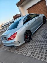 Mercedes-Benz CLA 250 DCT 4MATIC AMG Line AMG Line - gebrauchte Mercedes-Benz CLA 250 aus dem Jahr 2014
