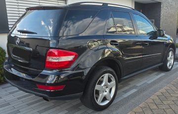 Mercedes ML 300 - 10