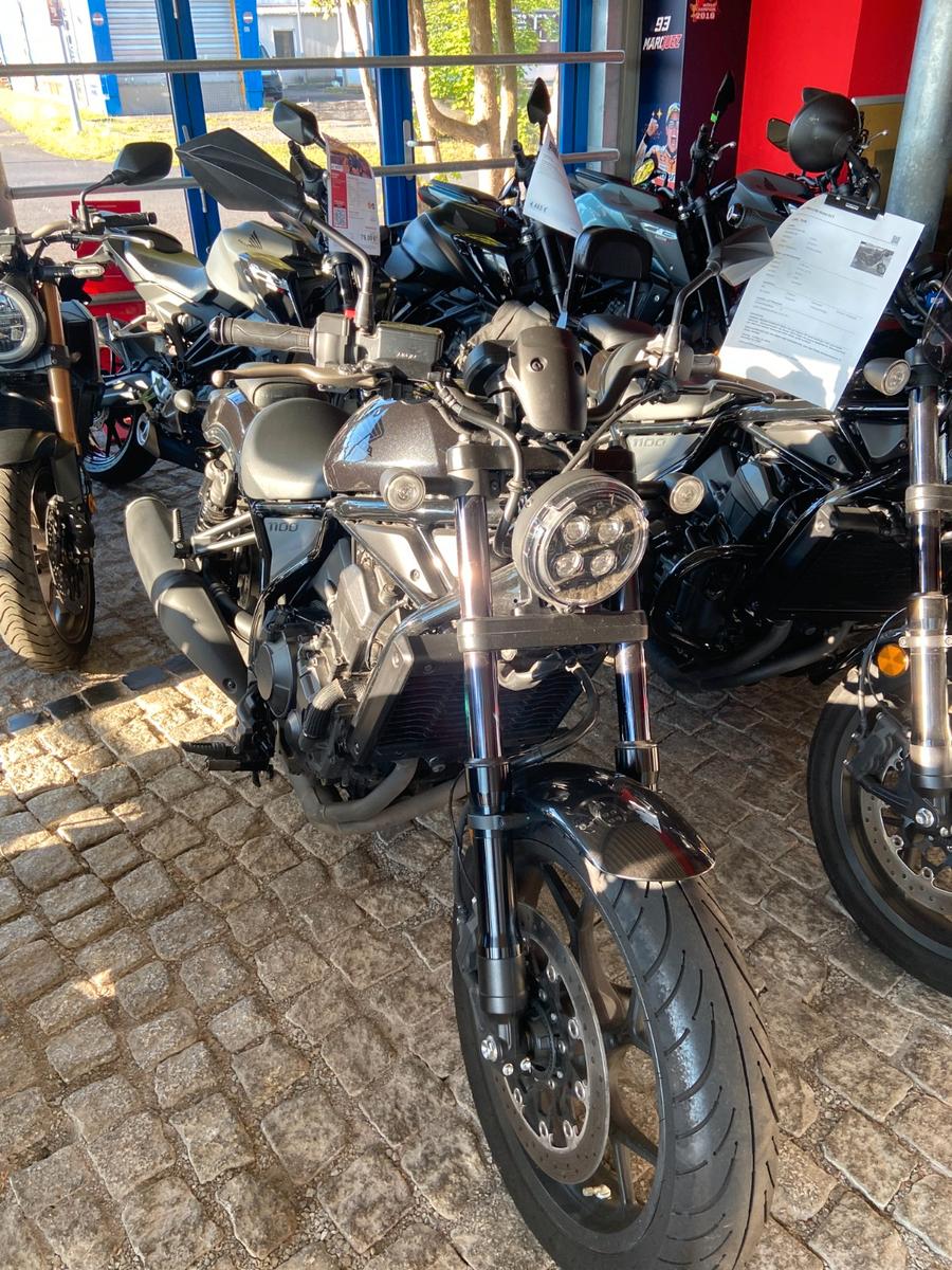 Honda CMX1100 REBEL