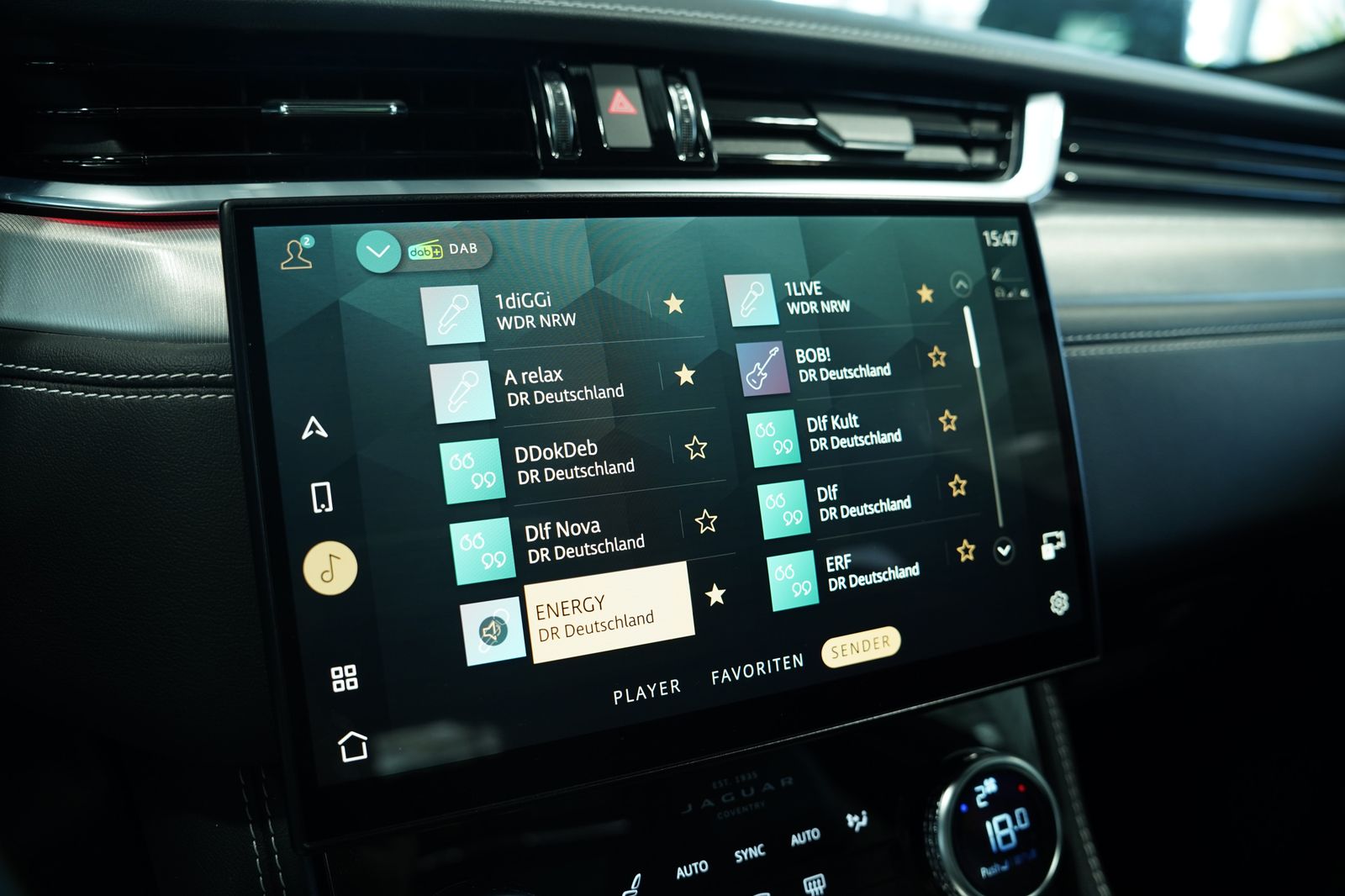 Jaguar F Pace