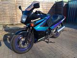 Kawasaki GPX 600 R - KAWASAKI GPX