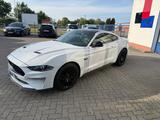Ford Mustang GT  NEUZUSTAND Magne-Ride +Recaro - weiße Ford Mustang
