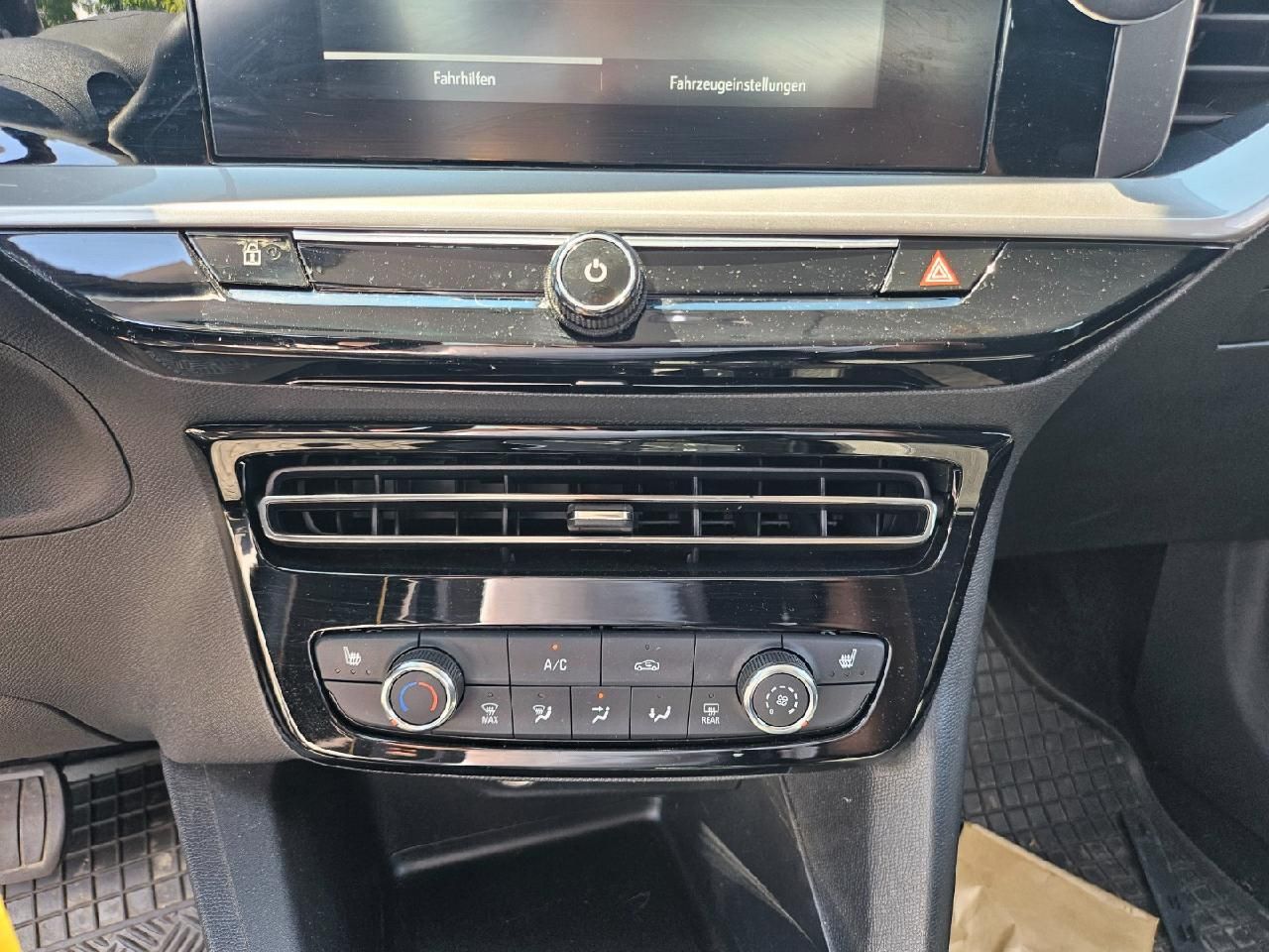 Fahrzeugabbildung Opel Mokka Edition