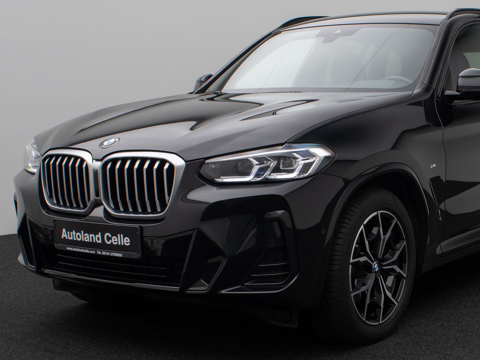 Fahrzeugabbildung BMW X3 xD30i M Sport Kamera DAB HiFi AdaptLED 19Zoll