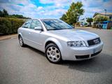 Audi A4 B6 2.0 1. Hand, Rentnerfahrzeug, G... - Audi A4 mit Benzin-Antrieb: Limousine, 1.6