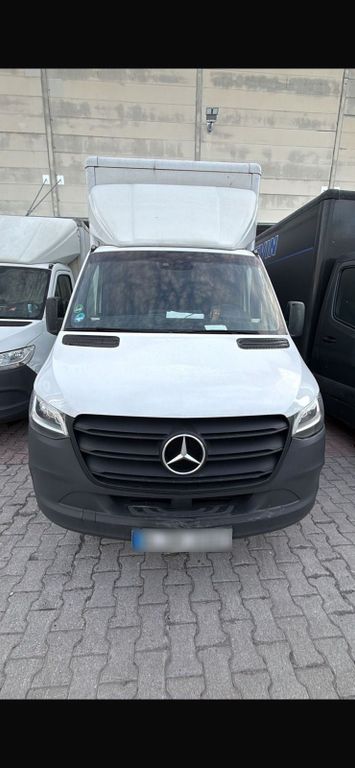 Image of Mercedes-Benz Sprinter