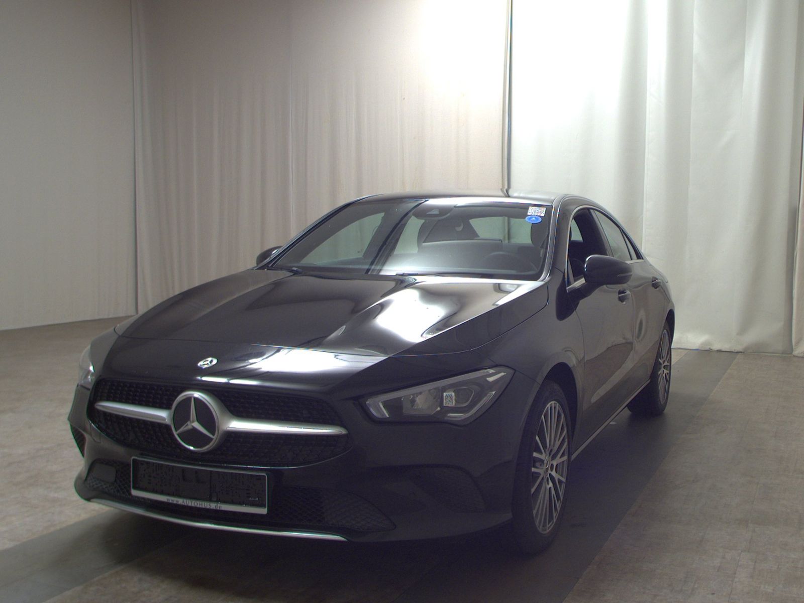 Mercedes-Benz CLA 250 e Coupé Progressive NAVI LED Kamera DAB imagem 2