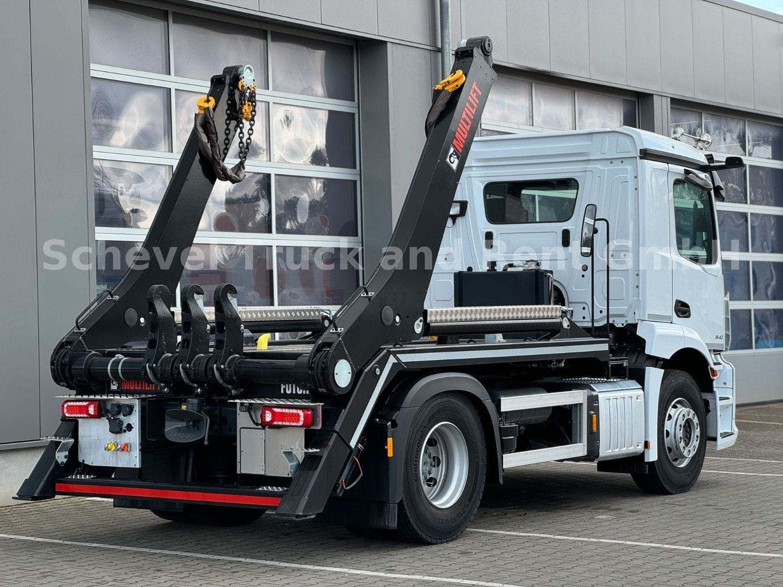 Fahrzeugabbildung Mercedes-Benz Actros 1840 L  Multilift FTR12 Absetzkipper Funk