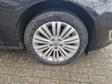 Bild 3 Opel Astra J Lim. 5-trg. Exklusiv