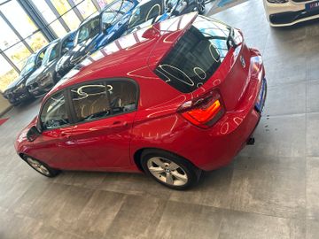 BMW 118 i Lim. 5-trg. *1. Hand*Klima*Navi*Kamera*DAB