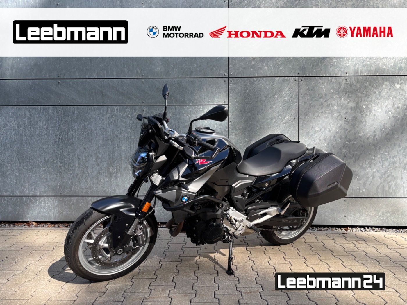 Fahrzeugabbildung BMW F 900 R Tieferlegung Seitenkoffer