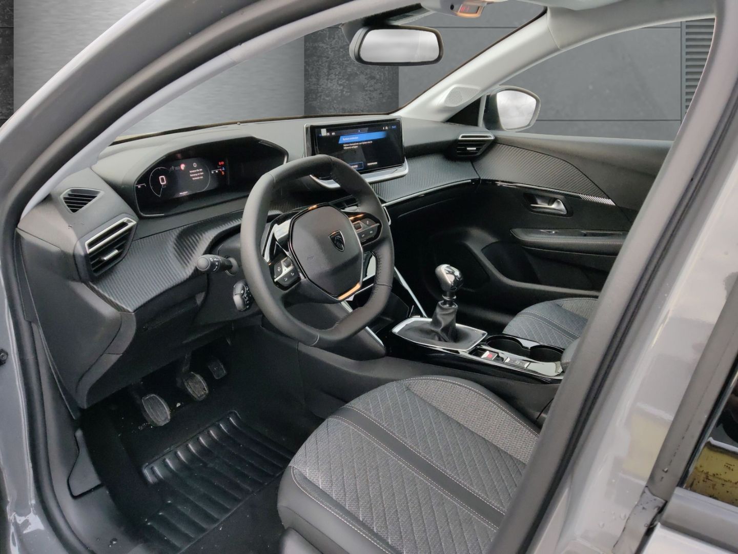 Peugeot 208 - Bild 9