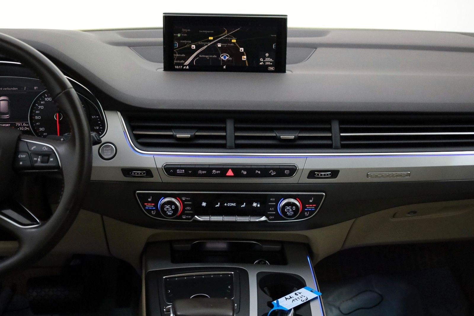 Fahrzeugabbildung Audi Q7 45 TDI quattro ,ACC,Navi,Xenon,Panora,7Sitzer