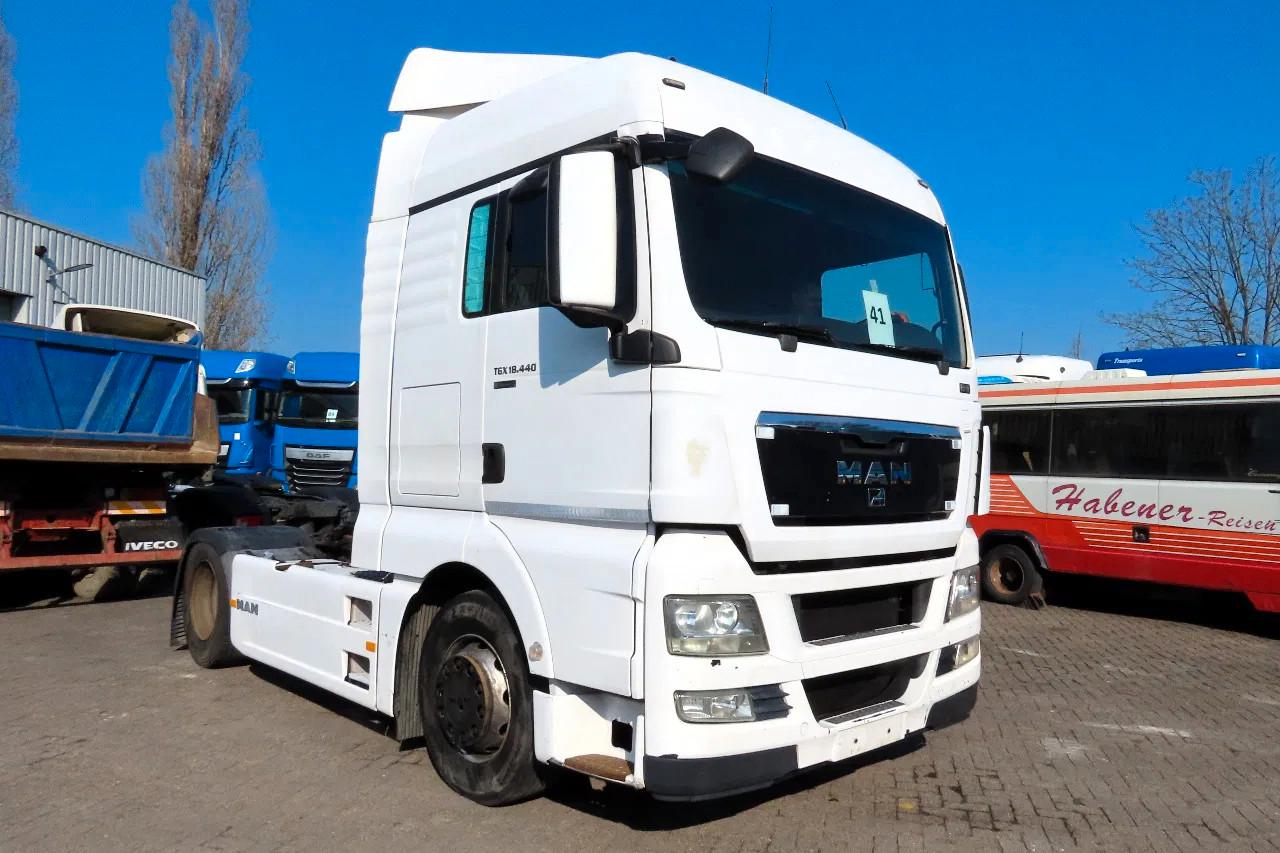 MAN TGX 14.440 RETARDER, FRIGO, 2 beds