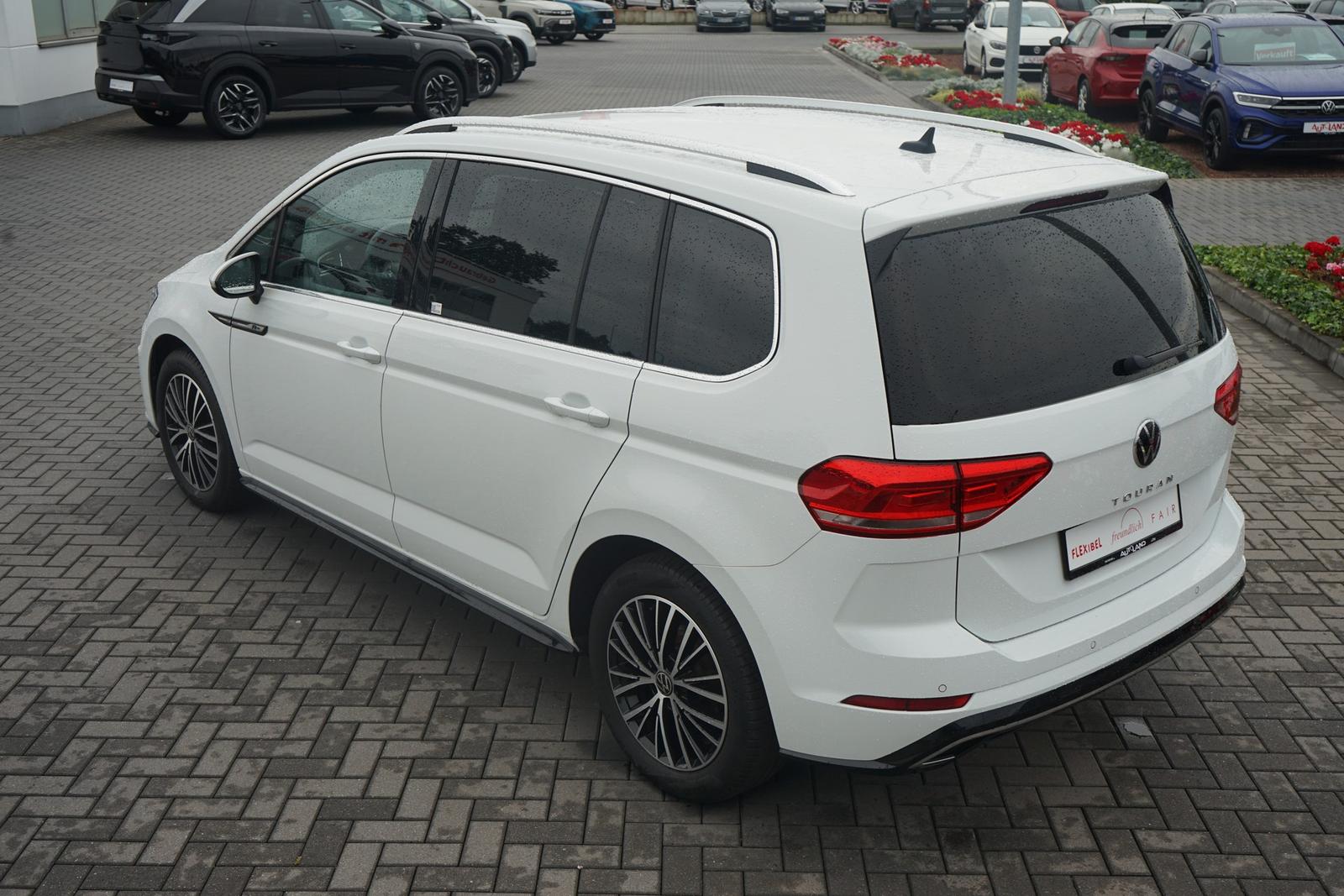 Volkswagen Touran 1.5 TSI DSG R-line LED Navi Totwinkel DAB, миниатюра 10