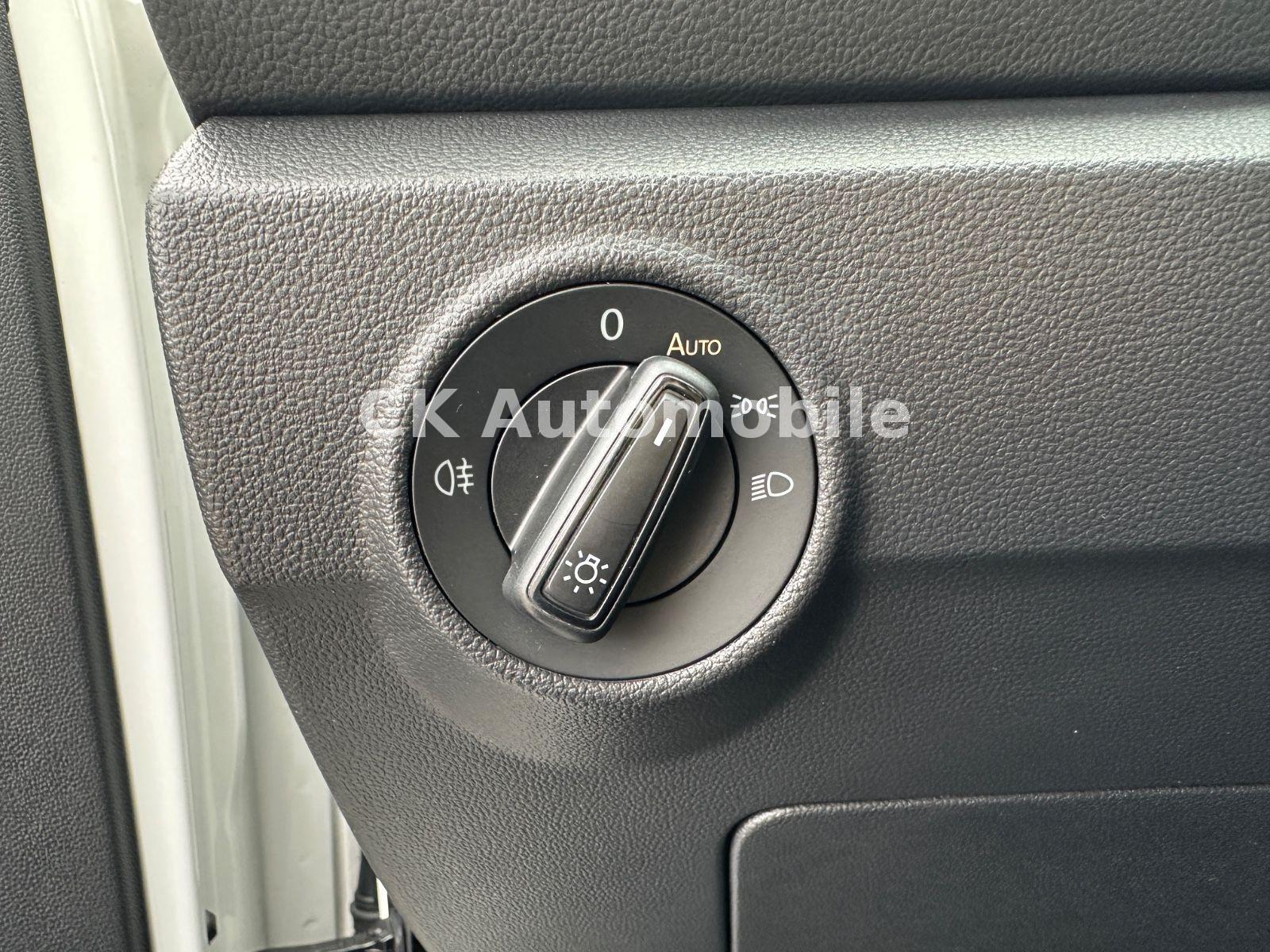Volkswagen T-Roc 1.5 TSI Life DSG/App-Connect/Navi/PDC/LED, миниатюра 24