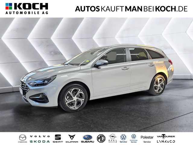 Hyundai i30 1.5 T-GDI Mild-Hybrid LED SHZ LRH PDC LM DAB