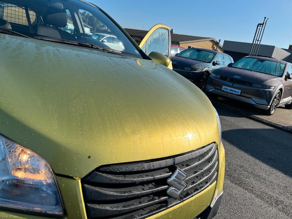 Suzuki SX4