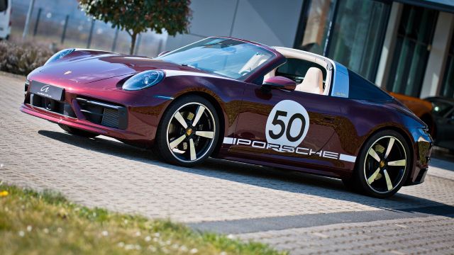 Porsche 992 Targa 4S Heritage Design Edition 1 of 992