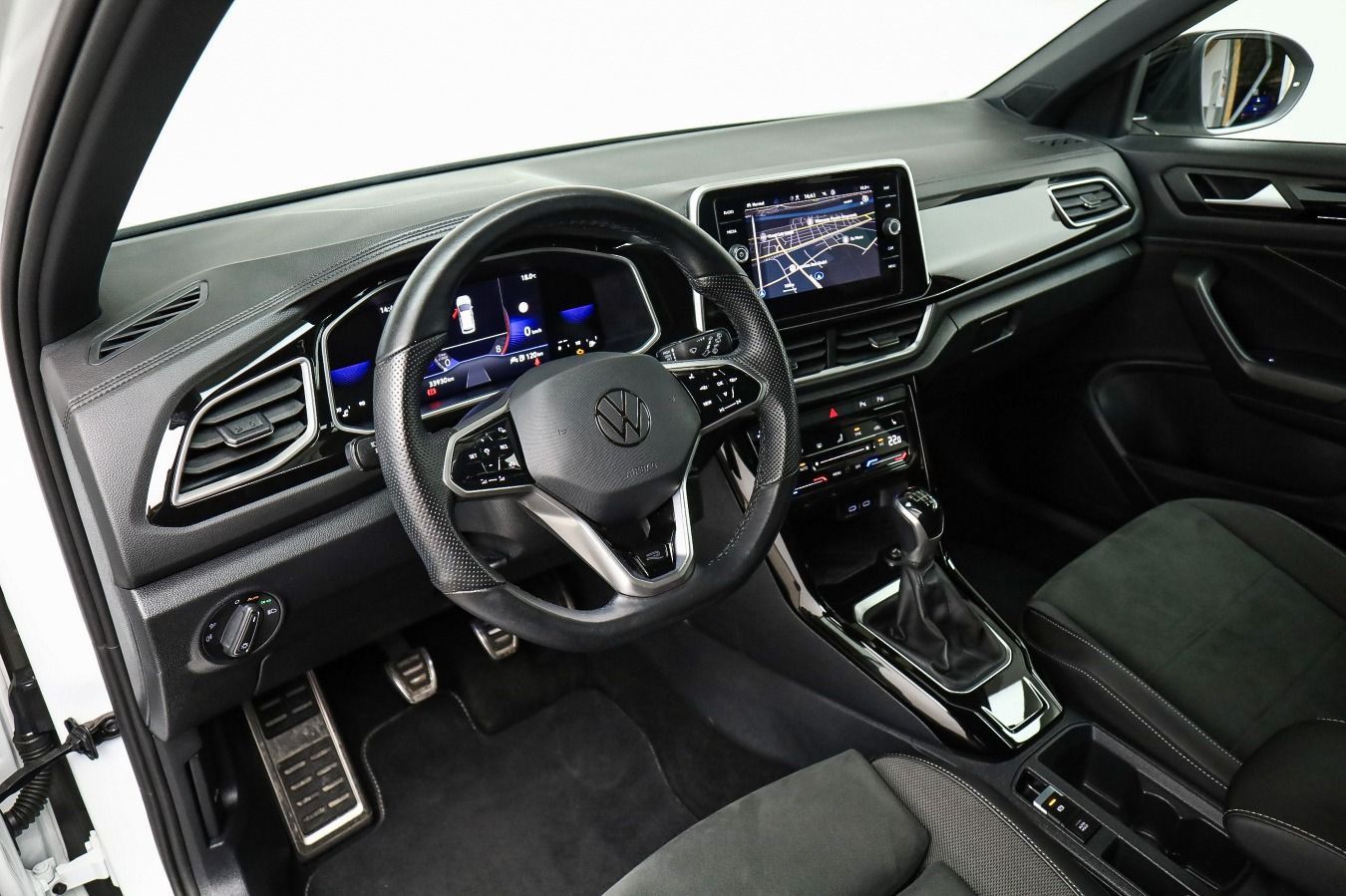 Volkswagen T-Roc - Bild 13