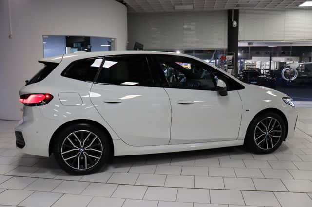 Fahrzeugabbildung BMW 218d Active Tourer M Sportpaket|1HAND|WIDESCREEN