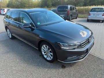 Volkswagen Passat Variant - 4