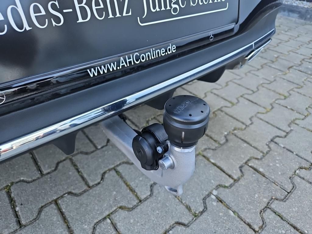 Fahrzeugabbildung Mercedes-Benz CLA 200 Coupé AMG AHK KeylessGo LED Winter Totw.