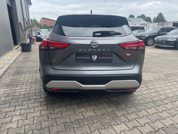 Nissan Qashqai - 11